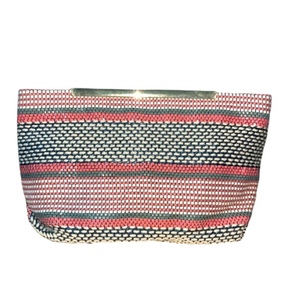 Stella & Dot Everything Woven
Cloth, No Chain, Clutch Only, NWOT - Picture 2 of 9